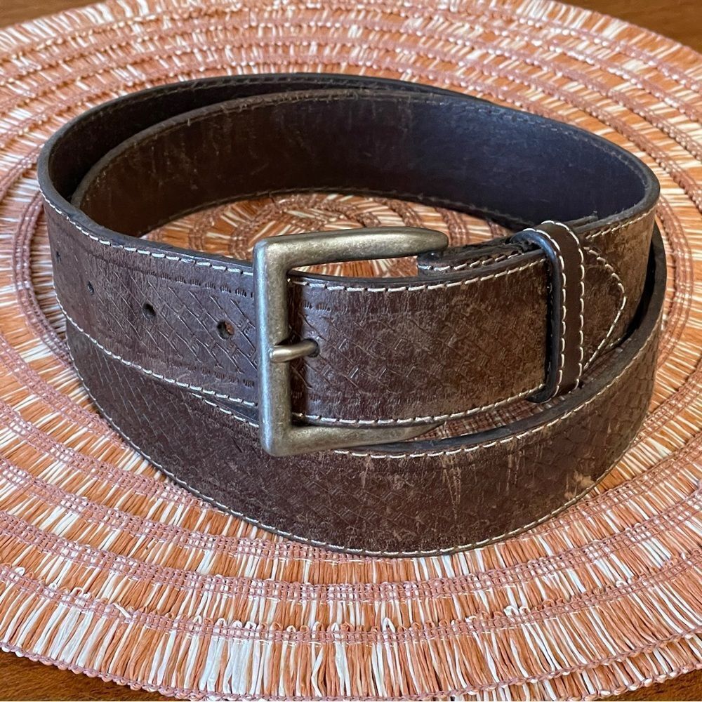 Wrangler Textured Leather Belt Dark Brown with Cream Stitching Size 40
